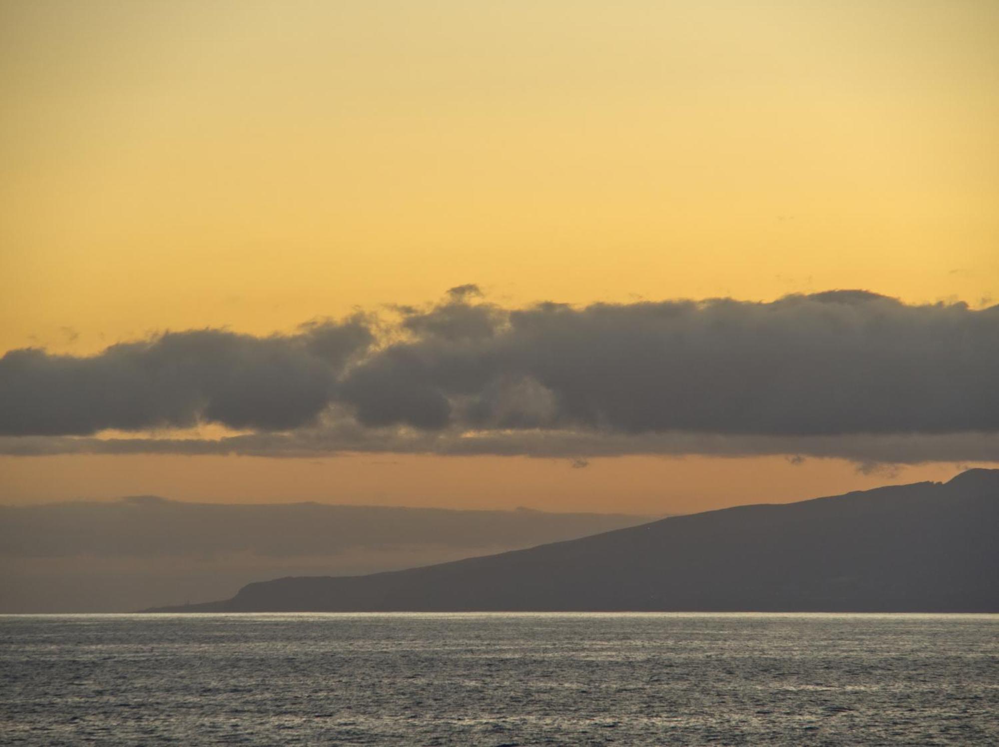Alcavista - Ac, Fibre Net, 350M To Ocean, Garage, Tv Channels, Sunsets And La Gomera View From Balcony Alcala  Bagian luar foto
